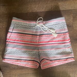 LOFT Women's Pink and Gray Patterned Shorts